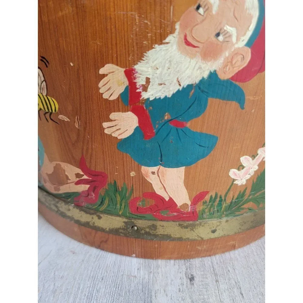 Vintage Woodenware richmond AS IS Gnome bucket flower bunny 1961 rustic‎